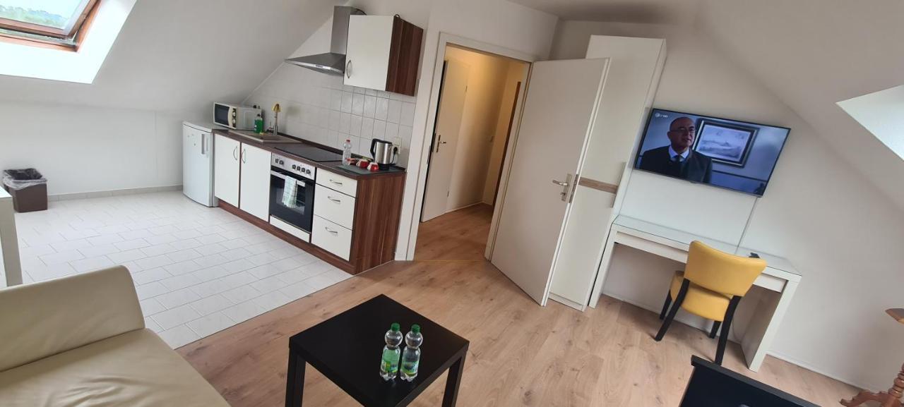 Ganze 2 Raum Ferienwohnung Rechts Baderitz エクステリア 写真